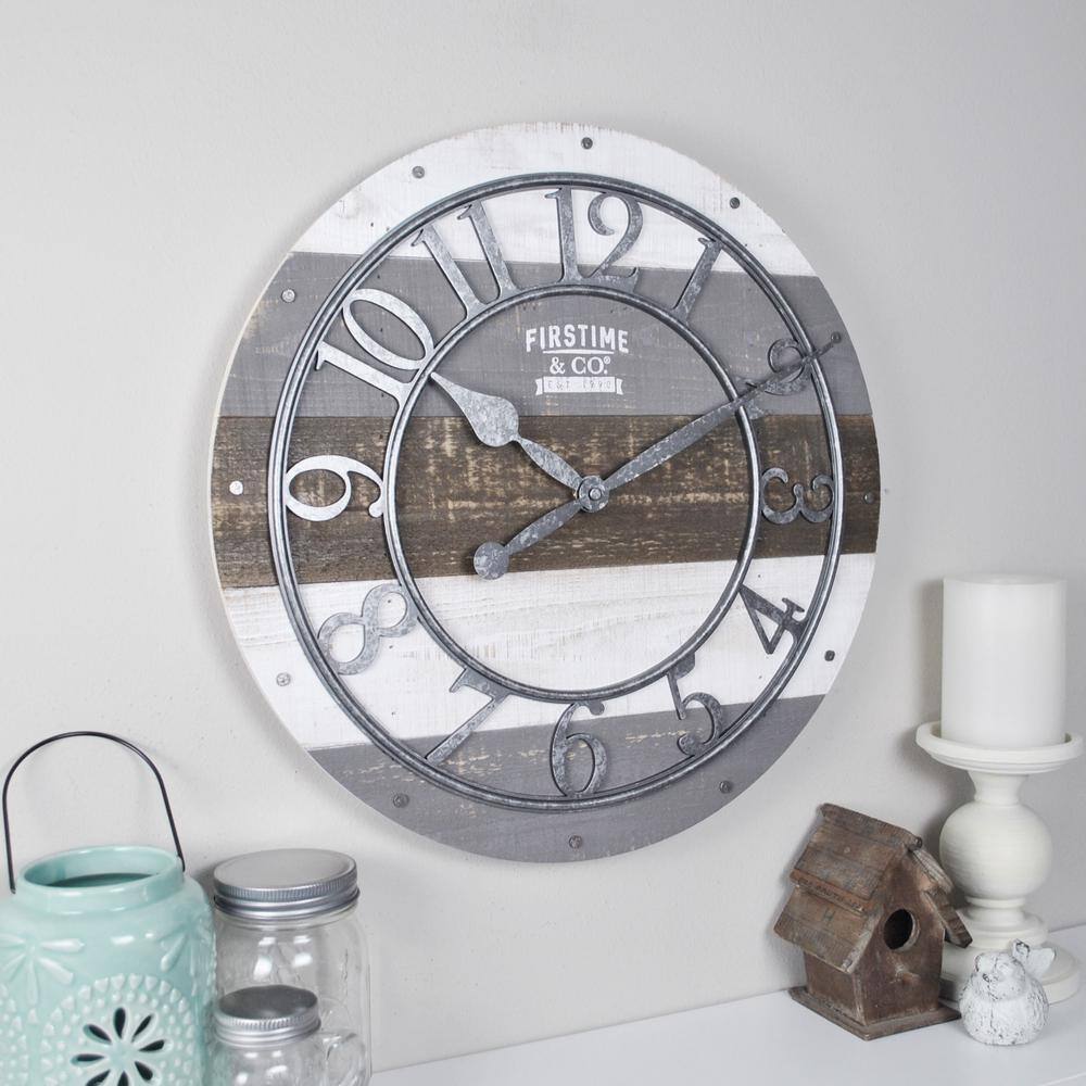 Firstime 16 In Shabby Wood Wall Clock 99687 The Home Depot