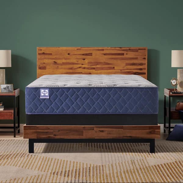Dudley Chase California King Medium Innerspring 14.5 in. Tight Top Mattress Set
