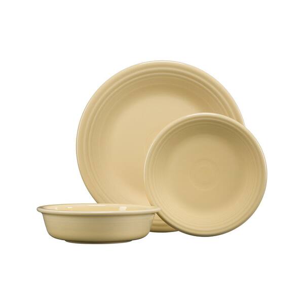 Fiesta 3-Piece Casual Ivory Ceramic Dinnerware Set (Service for 1)