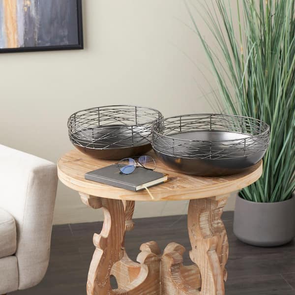 Litton Lane Black Metal Abstract Intertwined Wire Decorative Bowl with Solid Matte Base (Set of 2)