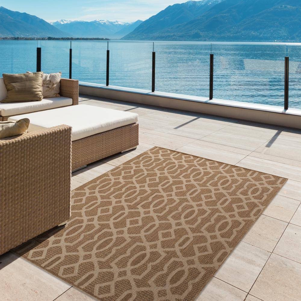 Santorini Tri-Color Flat Woven 5' x 7' Indoor/Outdoor Geometric Rug