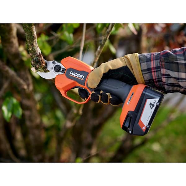 RIDGID - 18V Brushless Cordless Battery Pruner with 2.0 Ah Battery and Charger