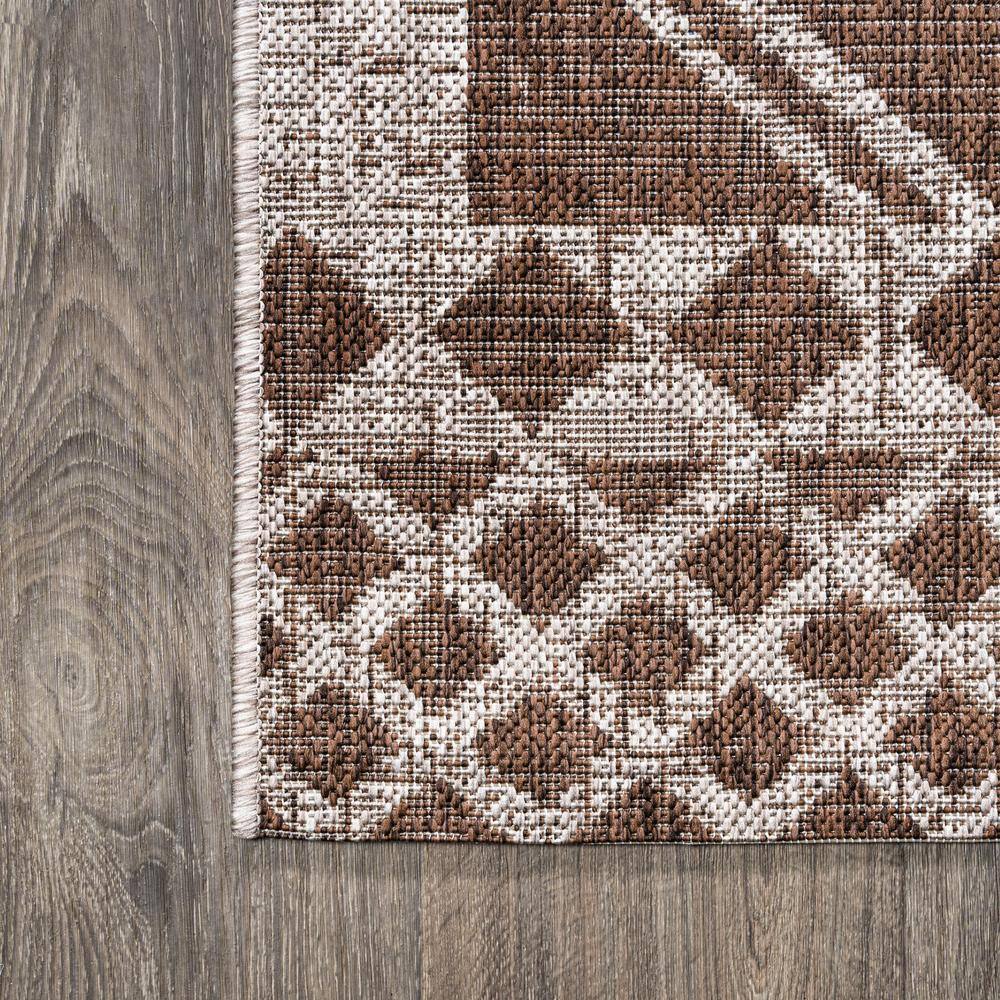 Tribal Diamond Medallion Brown/Beige Indoor/Outdoor Rug