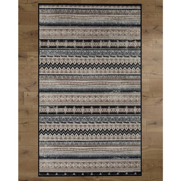 DEERLUX Beige Boho Pattern 5 ft. x 7 ft. Medium Bohemian Living Room Area Rug with Nonslip Backing