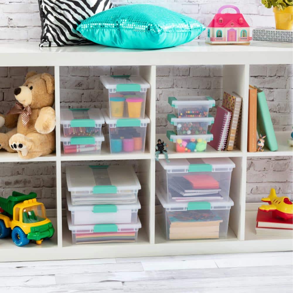 Large Clear Plastic Stackable Storage Bins with Latching Lid, 12-Pack
