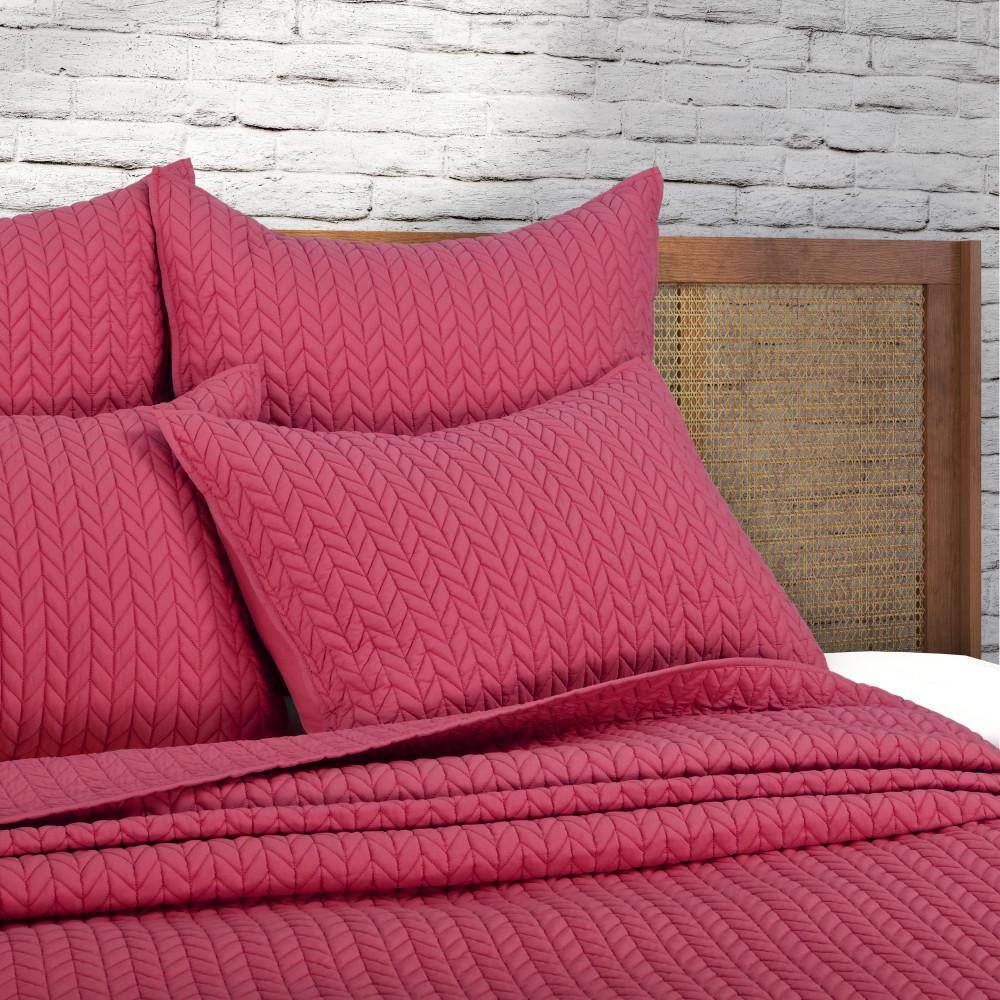 Fuchsia Quilted Polyester Standard Sham with Zipper Closure