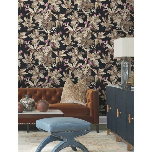 Briarwood Black Wallpaper