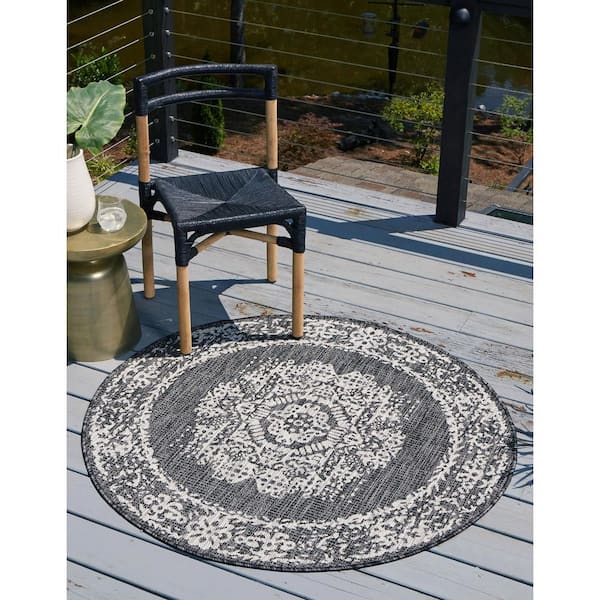 Charcoal Timeworn Outdoor 4 ft. Round Area Rug