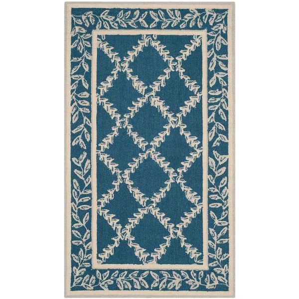 SAFAVIEH Chelsea Navy/Cream 5 ft. x 8 ft. Border Area Rug