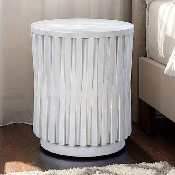 Carolina Chair & Table Hatteras 20 in. Round White Wood Vertical Weave Slat End Table