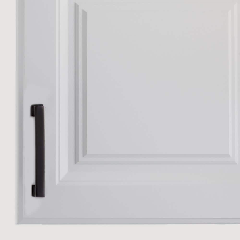 Chelsey Matte Black 4" Center to Center Bar Pull
