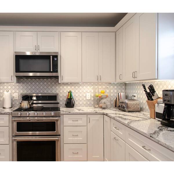 Design House Brookings Solid Wood Assembled Shaker 33 in. x 12 in. x 12 in. 2 Door Bridge Wall Kitchen Cabinet W3312 in White