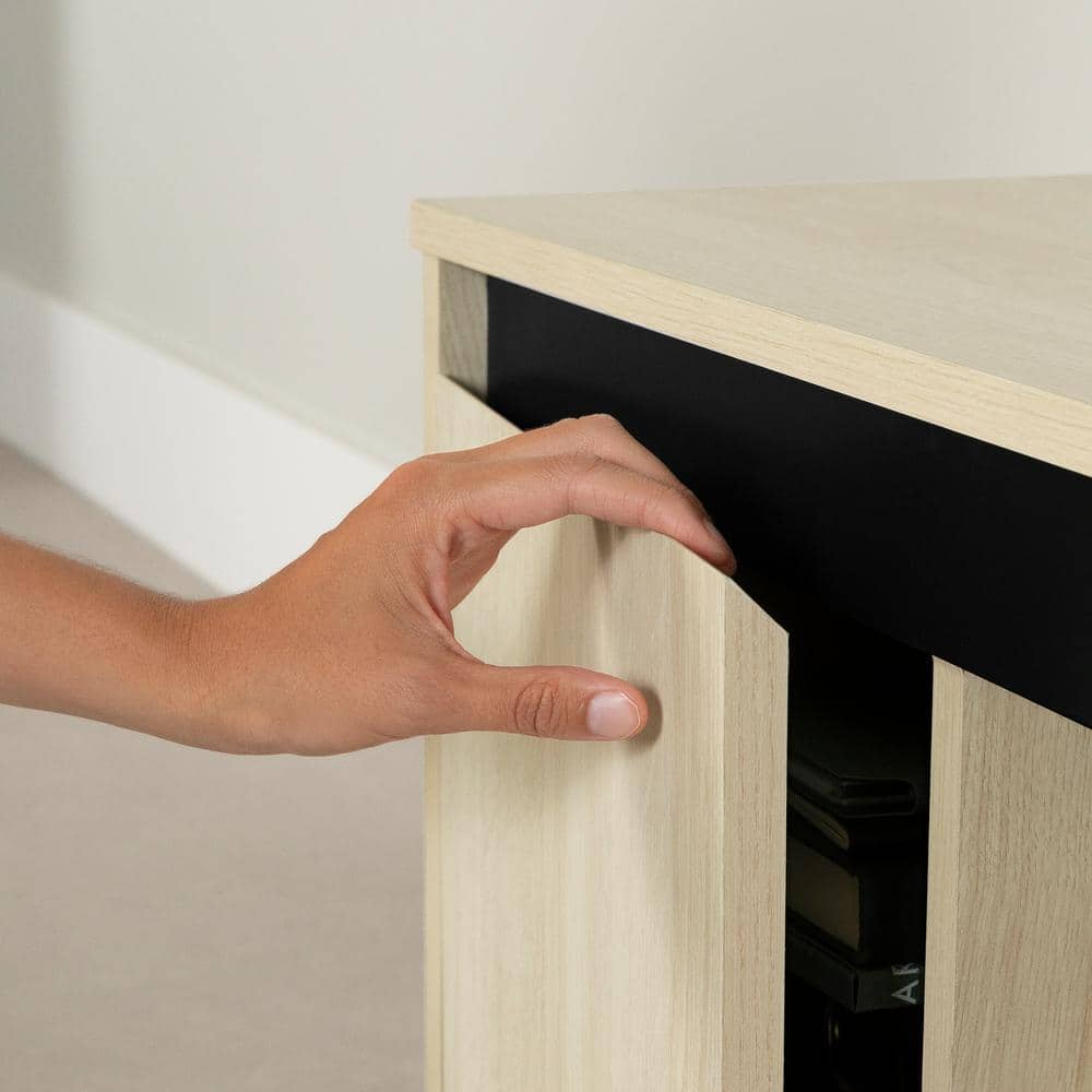 Bleached Oak Scandinavian TV Stand with Cabinet and Shelves