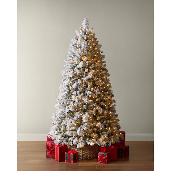 7.5 ft Glistening Pine Flocked LED Pre-Lit Tree T17