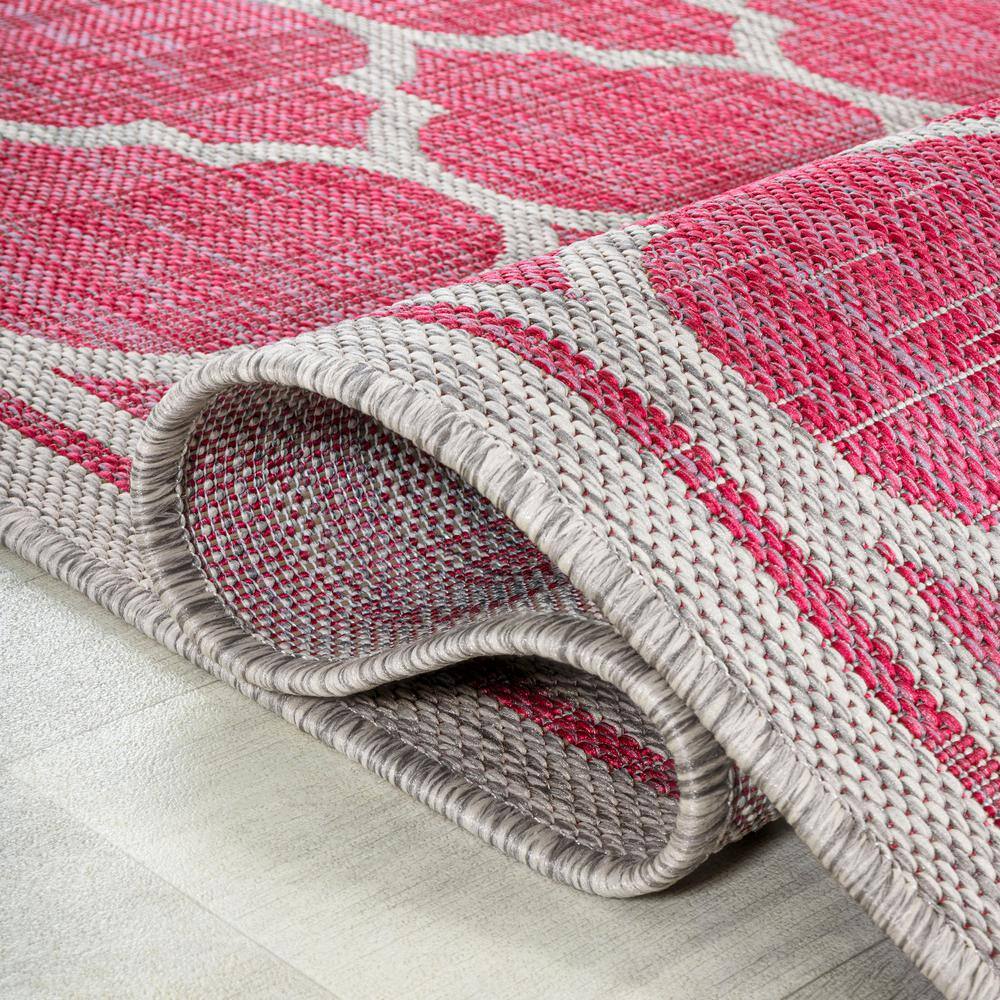 Fuchsia and Light Gray Trellis 5' Square Reversible Outdoor Rug