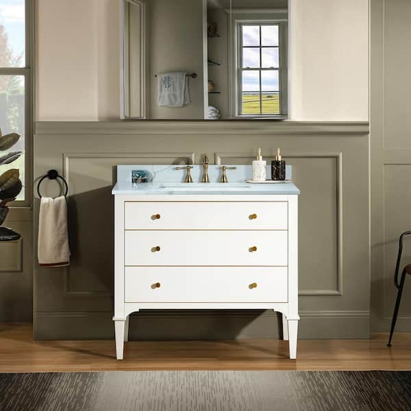 WOODBRIDGE Roma 37 in. W x 22 in. D x 34 in. H Bath Vanity in White with Engineered Stone Vanity Top in Fish Belly with White Basin
