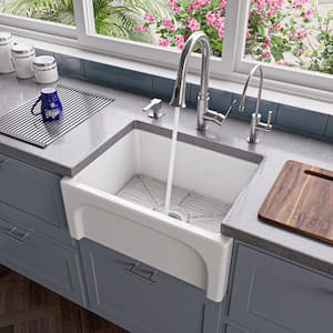Arched Farmhouse Apron Fireclay 24 in. Single Basin Kitchen Sink in White