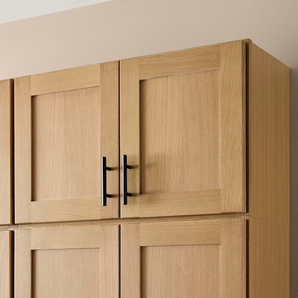 Avondale 36 in. W x 24 in. D x 18 in. H Ready to Assemble Plywood Shaker Wall Bridge Kitchen Cabinet in White Oak