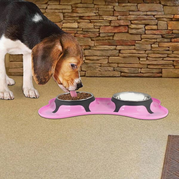 https://images.thdstatic.com/productImages/9aa9b930-7e12-495f-93fe-73e71a0a593e/svn/boomer-n-chaser-dog-food-bowls-bnc-14050-44_600.jpg