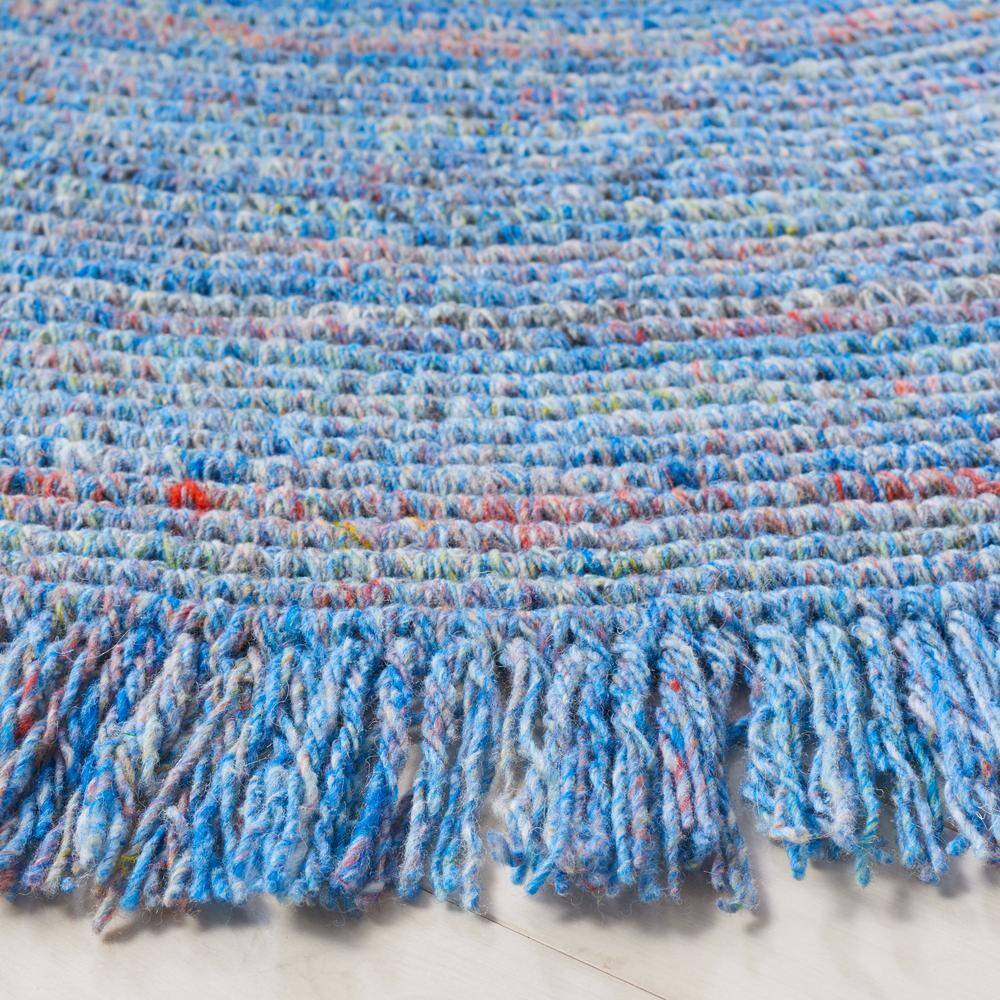 SAFAVIEH Braided Blue 6 ft. x 6 ft. Round Striped Geometric Area Rug - Thumbnail 3