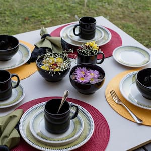 Actual Green and Black 16-Piece Casual Green and Black Earthenware Dinnerware Set (Service for 4)