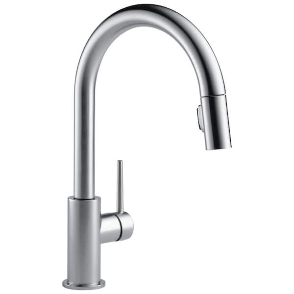Trinsic 15.69 in. H Pull Down Sprayer Kitchen Faucet with 140° Spout Swivel in Arctic Stainless
