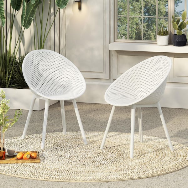2-Piece Plastic Outdoor Dining in White