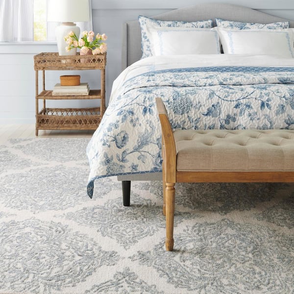 Martha Stewart Ivory/Blue 6 ft. x 9 ft. Floral Trellis Area Rug