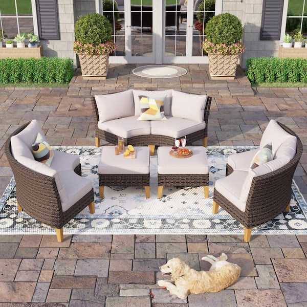 Curved outdoor sectional outlet cushions