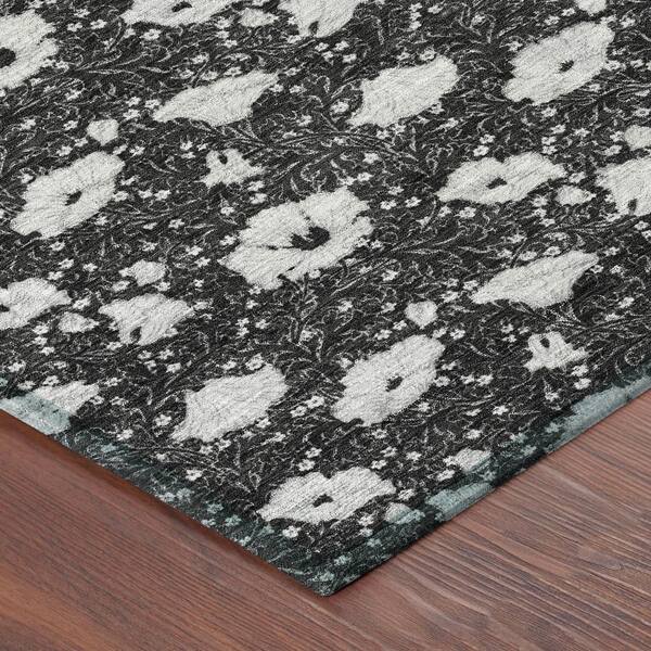 Chantille Machine Washable Indoor/Outdoor Abstract ACN2792 Black 2 ft. x 3 ft. Accent Rug