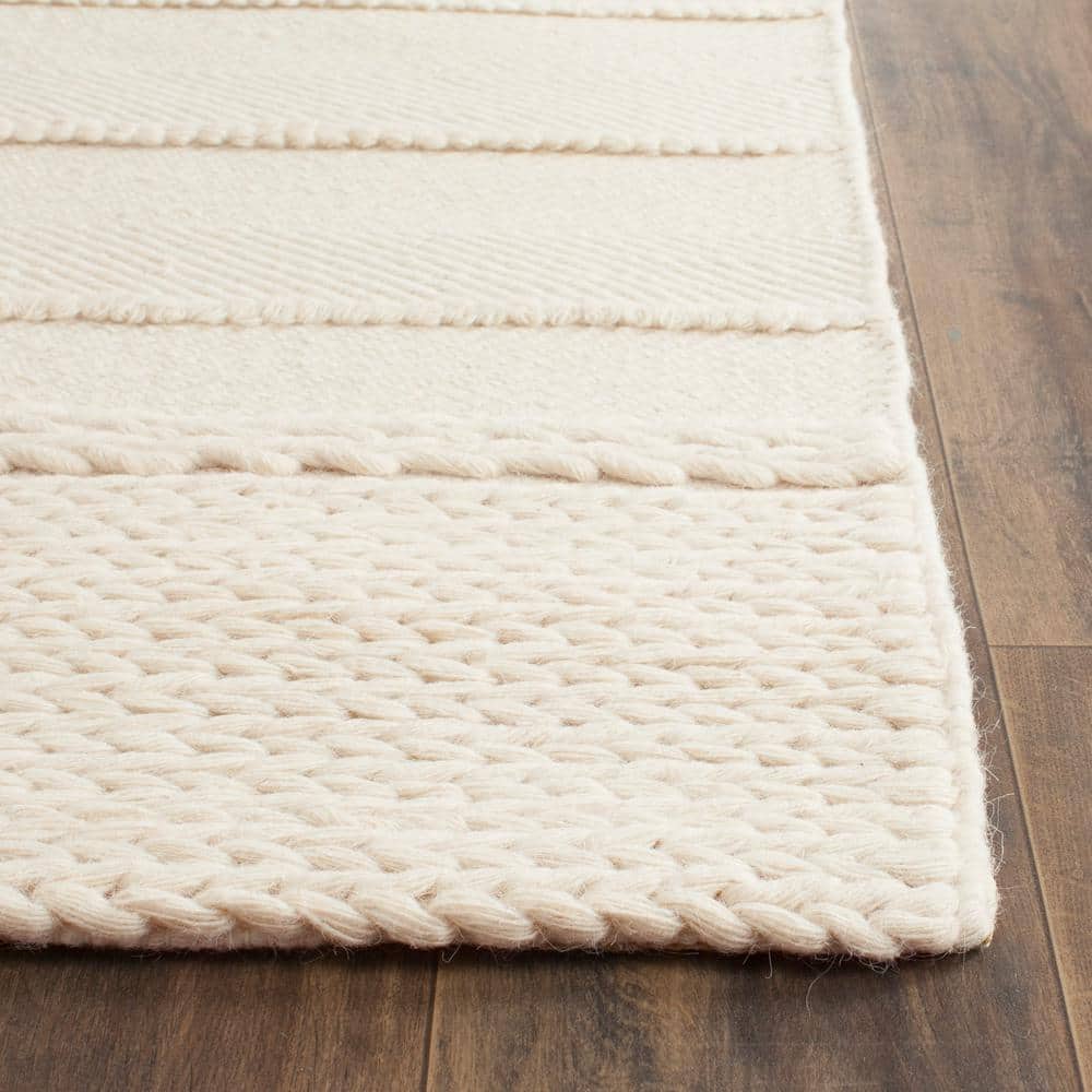 Ivory Hand-Tufted Wool Rectangular Area Rug 3' x 5'