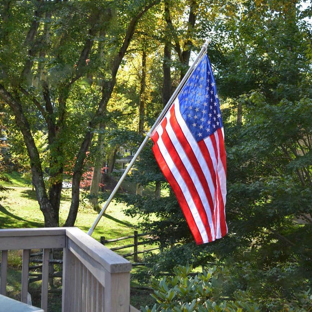 Valley Forge 3'x5' Multicolored Sewn Nylon American Flag