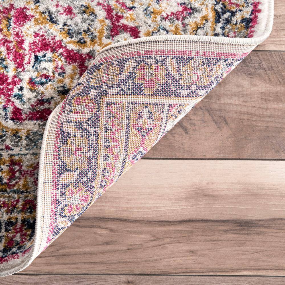 Reversible Pink Medallion 4' x 6' Synthetic Area Rug