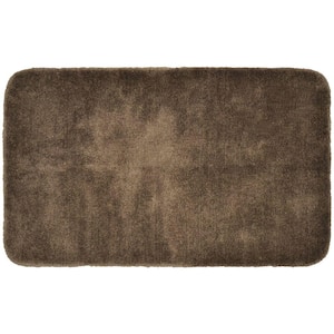 Finest Luxury Chocolate 30 in. x 50 in. Washable Bathroom Accent Rug