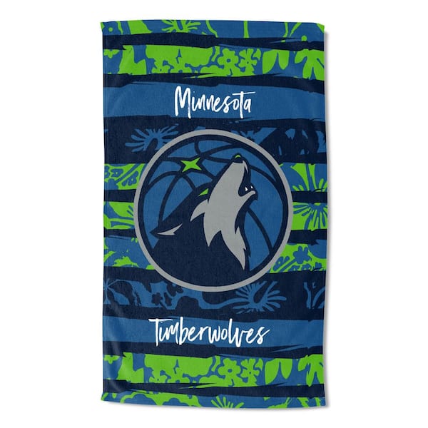 THE NORTHWEST GROUP NBA Timberwolves Cotton/Polyester Blend Graphic Multicolor Pocket Beach Towel