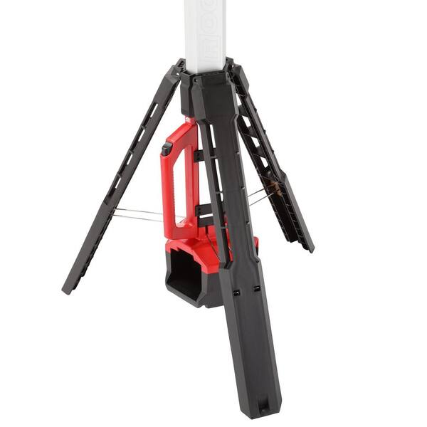 Milwaukee rocket 2500 lumens led discount dual power tripod tower light