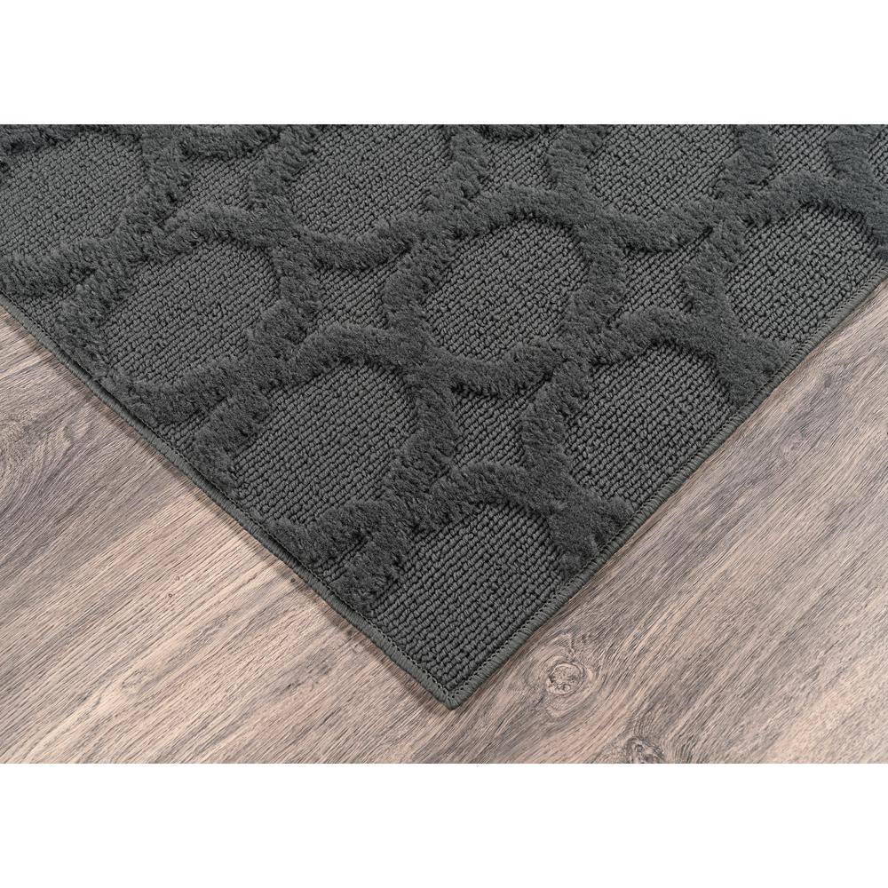 Cinder Gray Trellis 4' x 6' Tufted Synthetic Area Rug