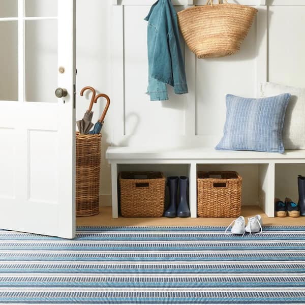 Always Greener Machine Washable Blue/Grey 4 ft. x 6 ft. Indoor Area Rug