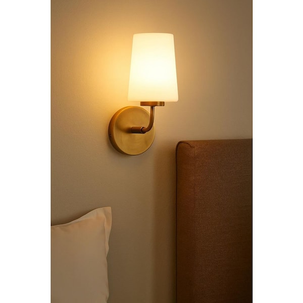 Kline 5.0 in. 1 Light Heritage Brass Vanity Light
