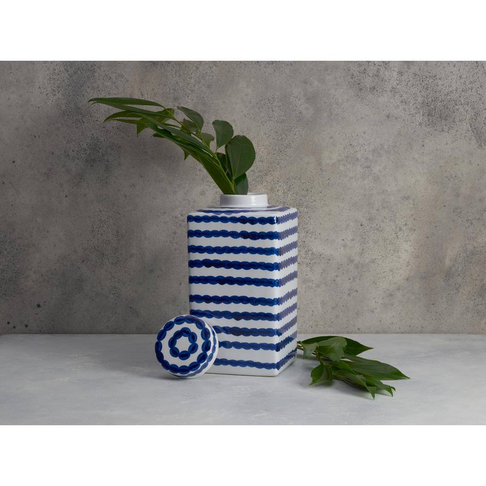 Blue and White Ceramic Ginger Jar with Lid, 6-Inch