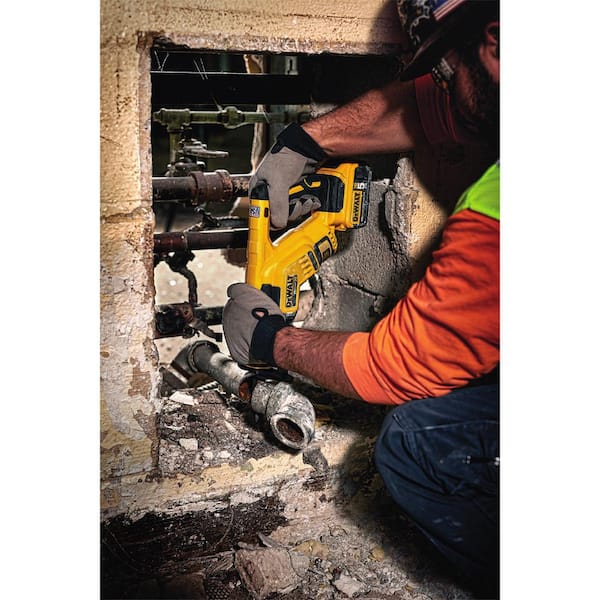 DEWALT 20-Volt MAX XR Cordless Brushless Compact Reciprocating Saw (Tool- Only) with 20V 5Ah Battery, Charger  Bag (2-Pack) DCS367BW205-2CK The  Home Depot