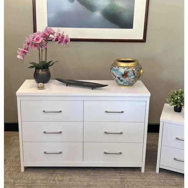 SLIDE LOGIC 6-Drawer White 48.6 in Wide Dresser