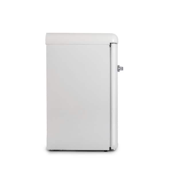4.4 cu. ft. Retro Mini Fridge in White (No Freezer)