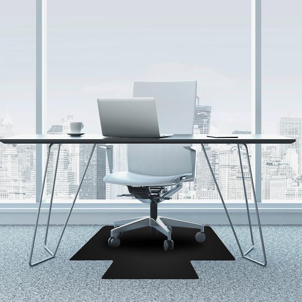 Advantagemat Black 36 in. x 48 in. Vinyl Lipped Indoor Chair Mat for Carpets