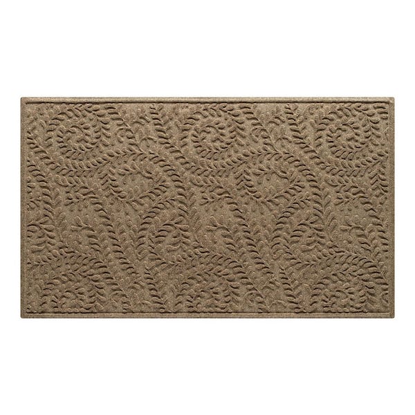 WaterHog Boxwood Camel 35 in. x 59 in. PET Polyester Indoor Outdoor Doormat