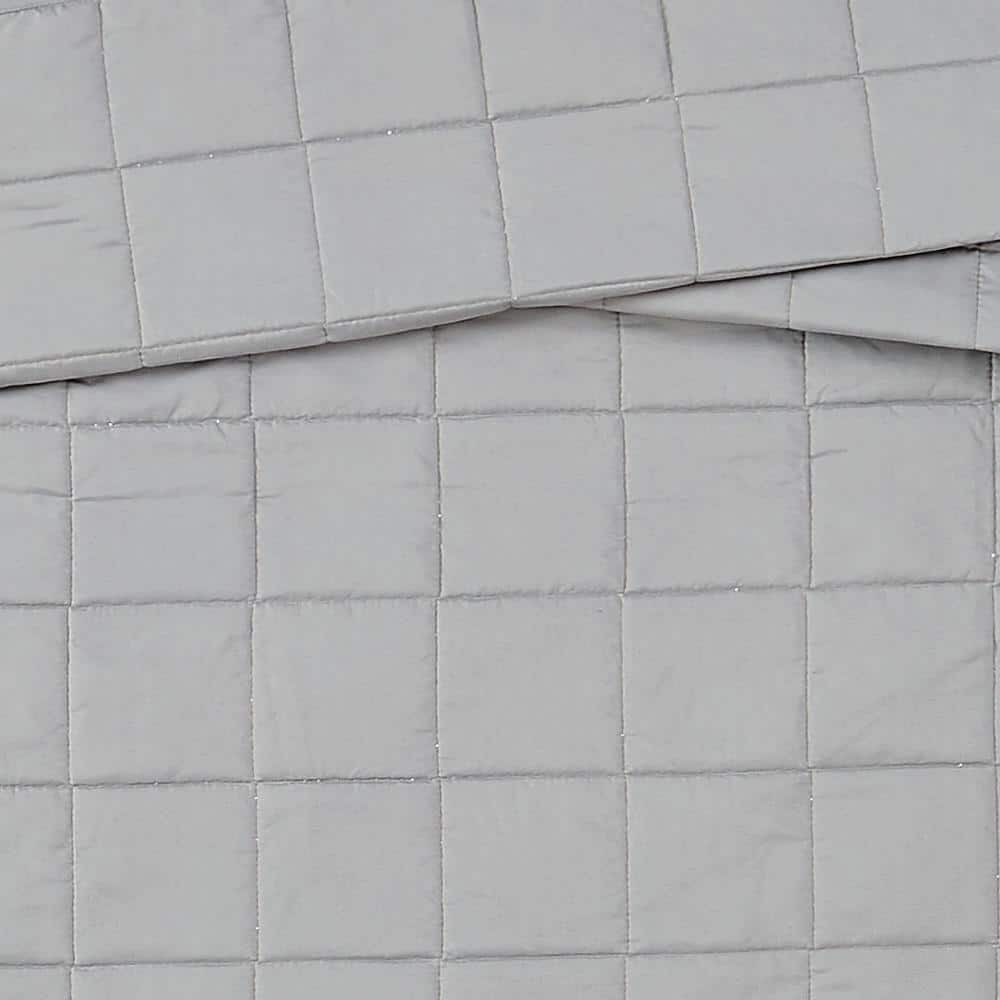 Full Grey Microfiber Quilt Set with Shams