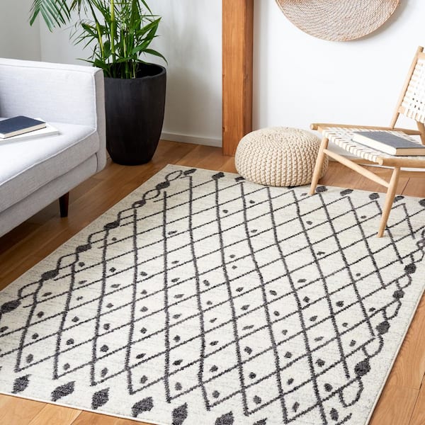 Tulum 7 ft. x 9 ft. Ivory/Black Diamond Area Rug