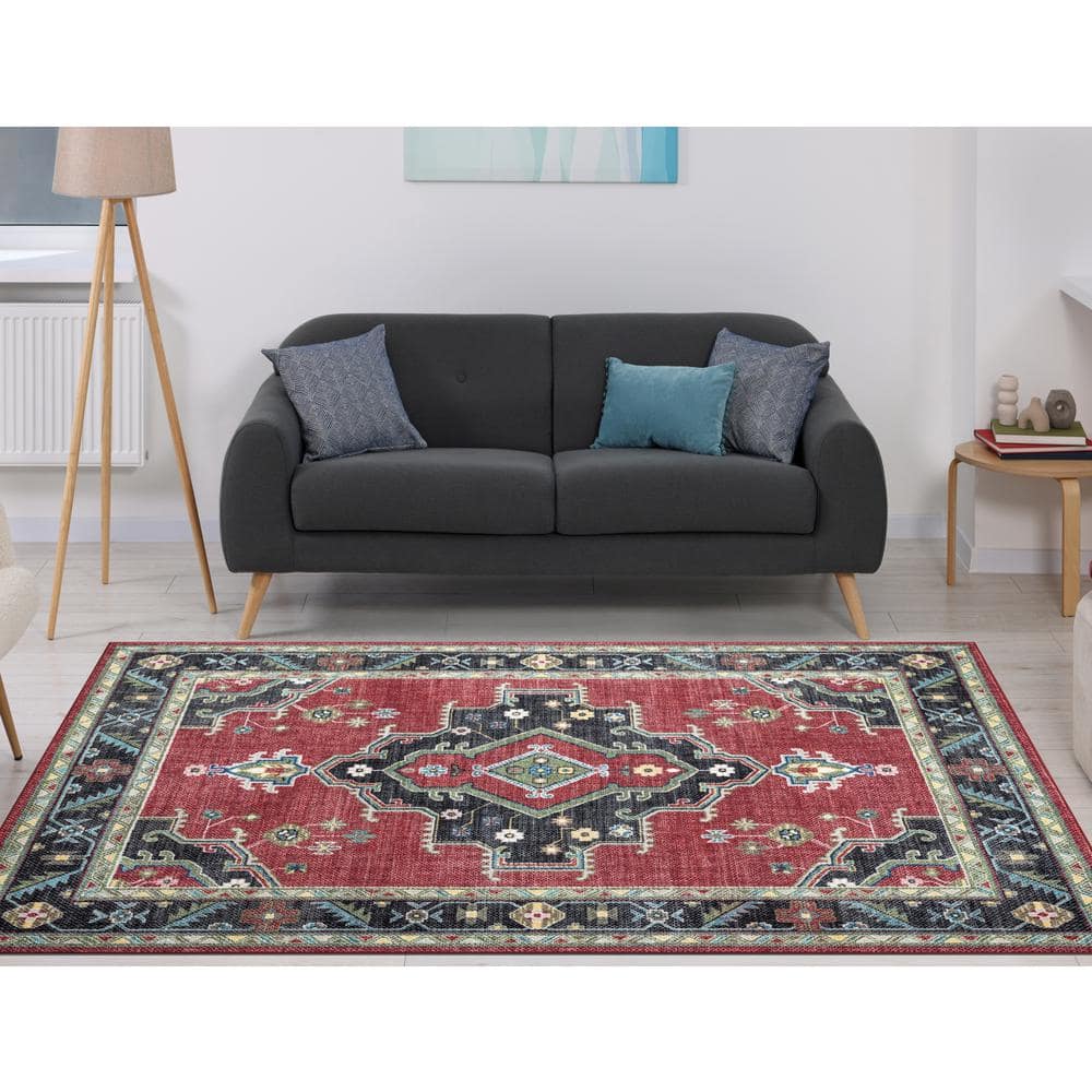 Heriz Medallion Red and Black Synthetic 5' x 7' Area Rug