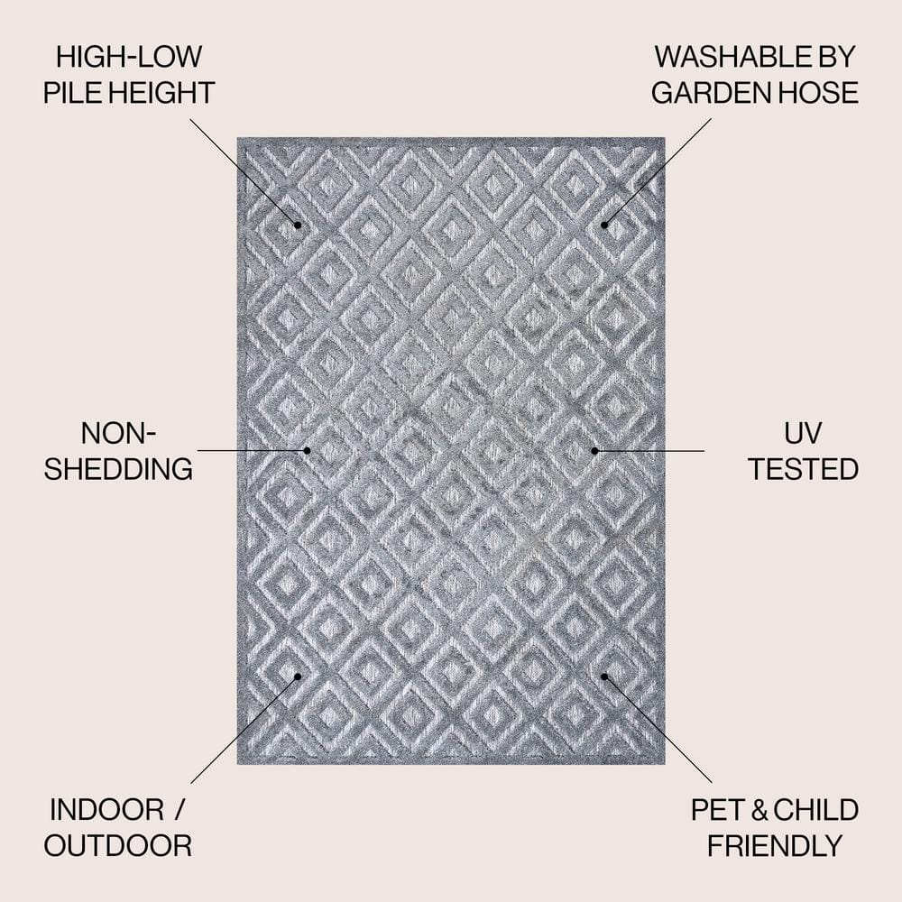 Dark Gray Geometric Reversible Indoor/Outdoor Area Rug