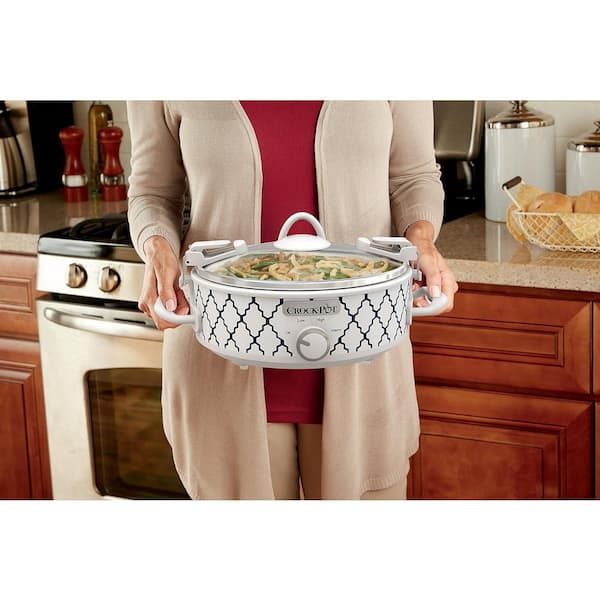 Crock-Pot Casserole Crock 2.5 Qt. White and Blue Slow Cooker with